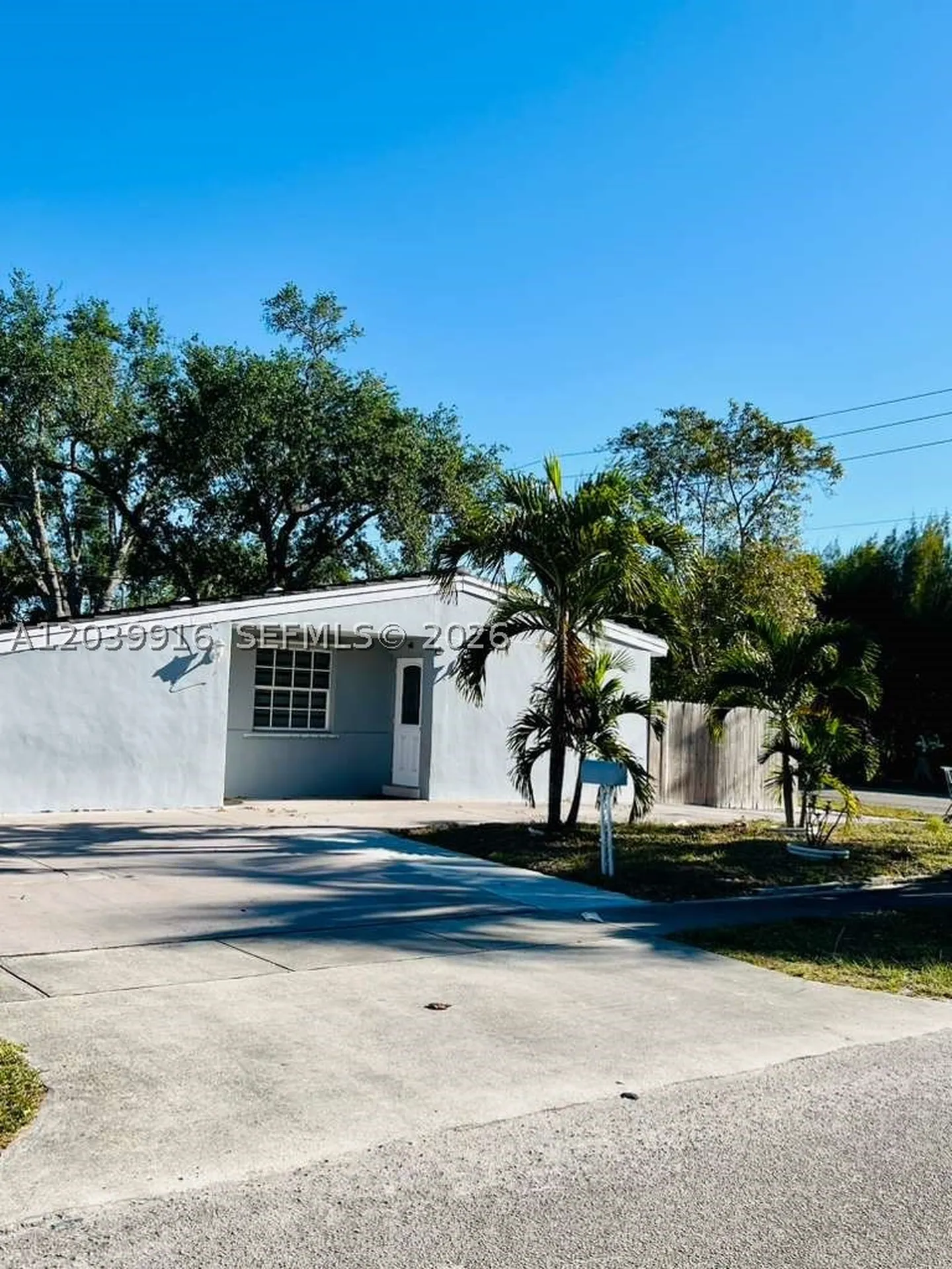 6801 Park Street Hollywood FL 33024
