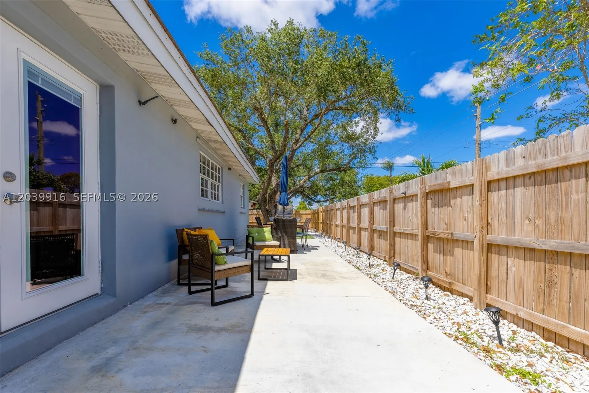 6801 Park Street Hollywood FL 33024