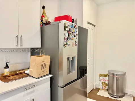 2950 Park Place Dania Beach FL 33312