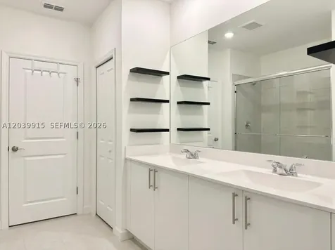 2950 Park Place Dania Beach FL 33312