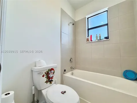 2950 Park Place Dania Beach FL 33312