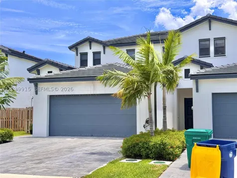 2950 Park Place Dania Beach FL 33312