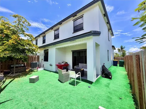 2950 Park Place Dania Beach FL 33312