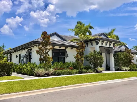 2950 Park Place Dania Beach FL 33312