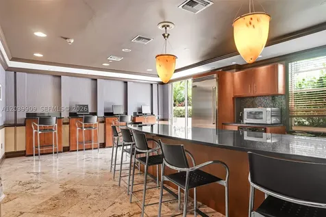 520 SE 5th Avenue Fort Lauderdale FL 33301