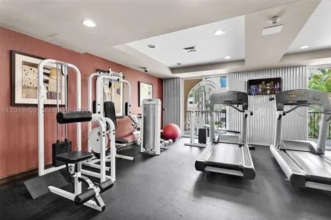 520 SE 5th Avenue Fort Lauderdale FL 33301