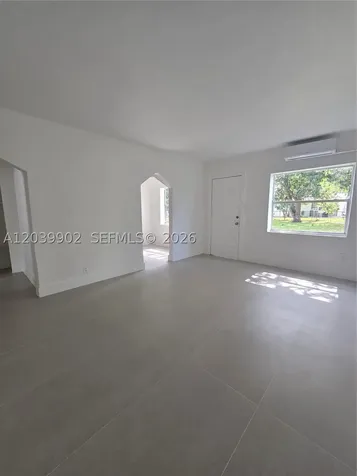 237 SW 13th Street Dania Beach FL 33004