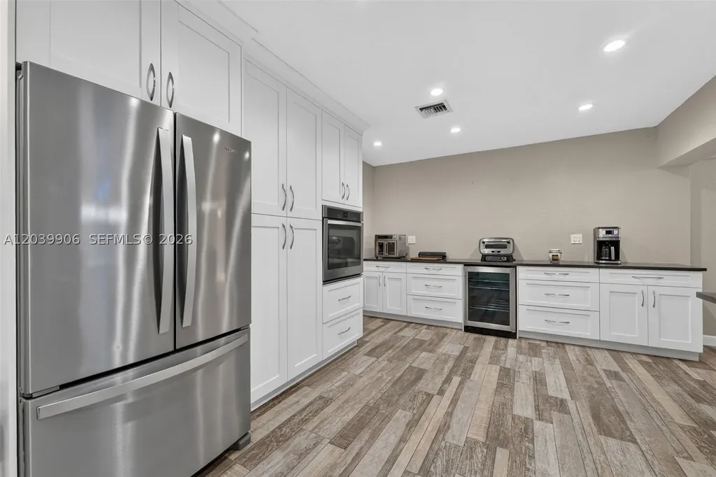 4831 NW 77th Court Pompano Beach FL 33073