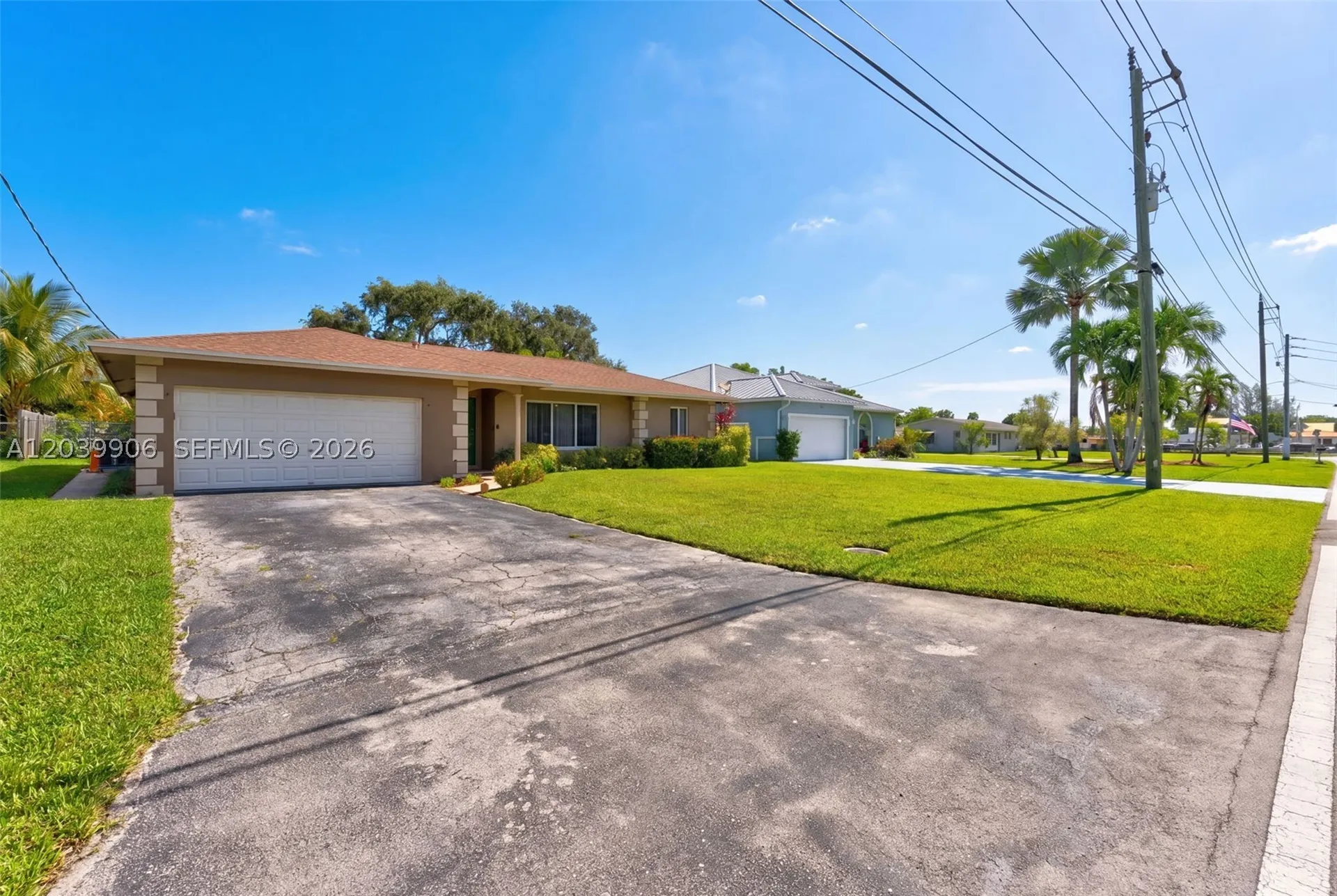 4831 NW 77th Court Pompano Beach FL 33073