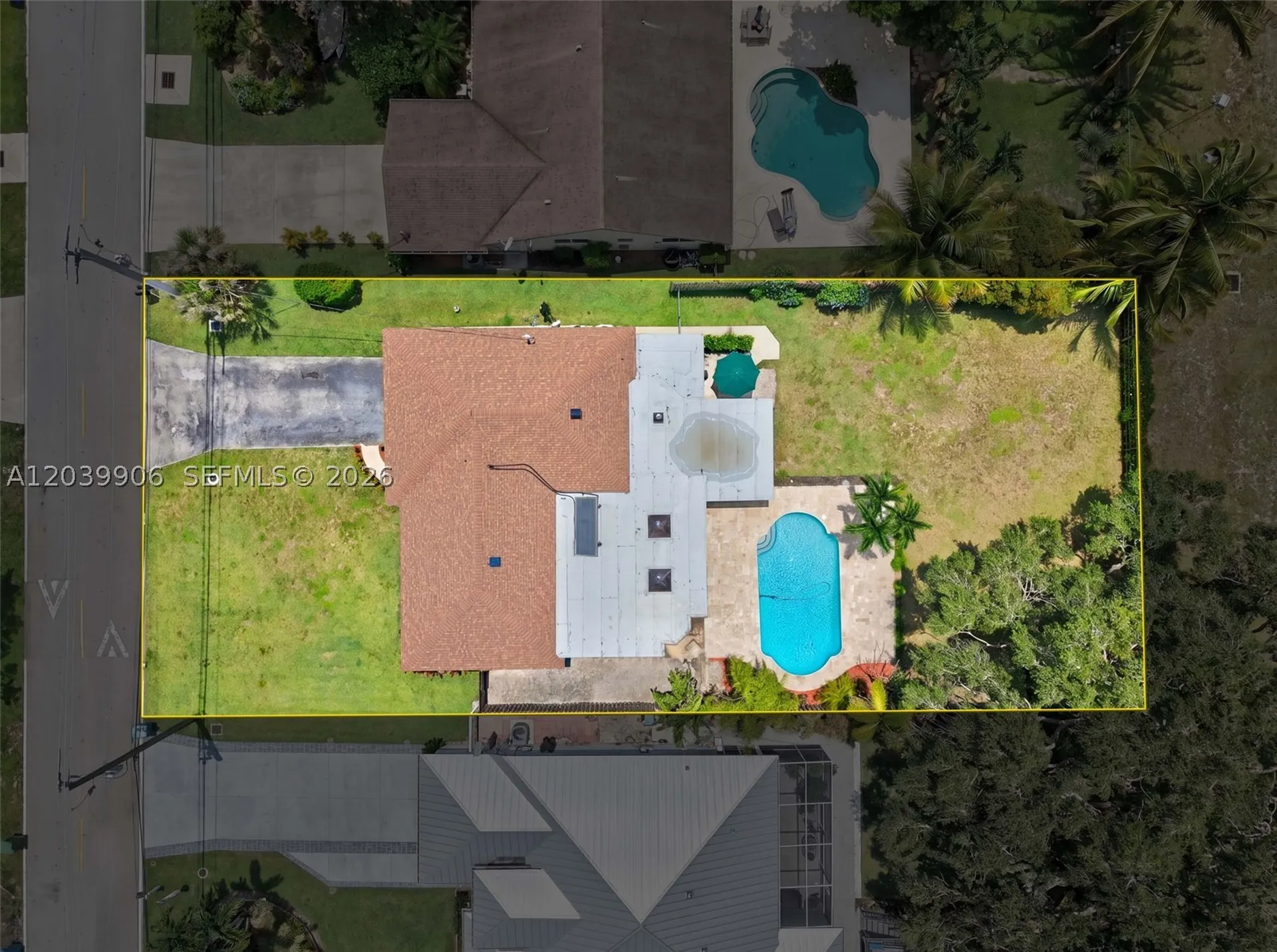 4831 NW 77th Court Pompano Beach FL 33073