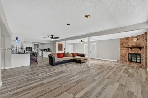 4831 NW 77th Court Pompano Beach FL 33073