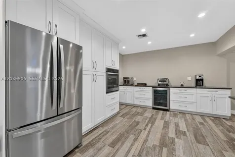 4831 NW 77th Court Pompano Beach FL 33073