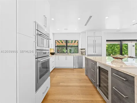 511 Perugia Avenue Coral Gables FL 33146