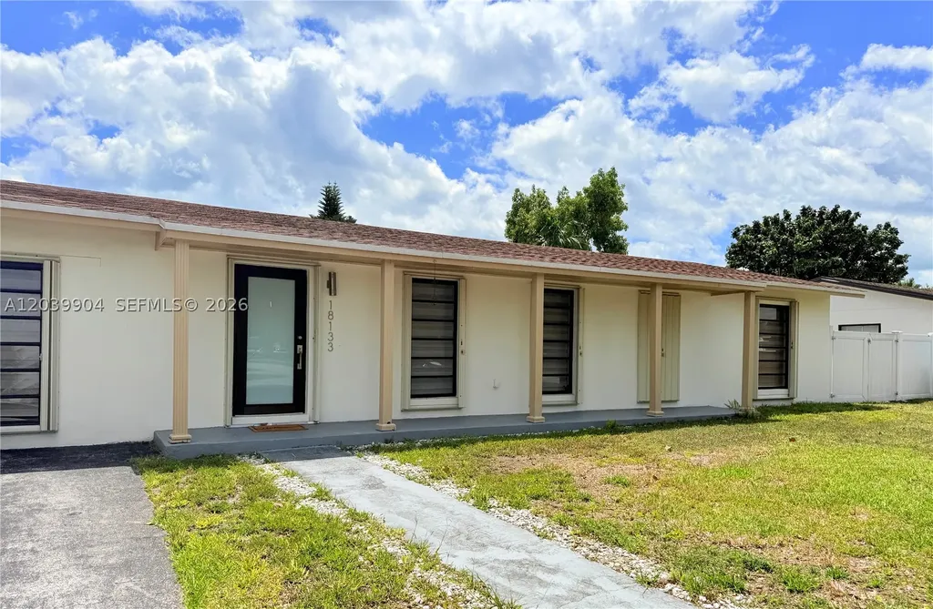 18133 SW 93rd Avenue Palmetto Bay FL 33157