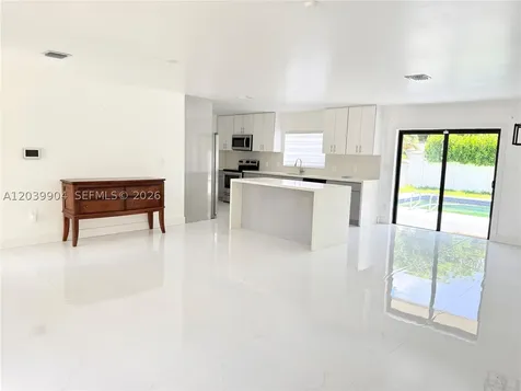 18133 SW 93rd Avenue Palmetto Bay FL 33157
