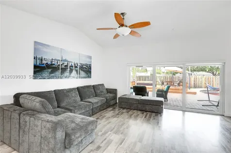 3111 NW 107th Drive Sunrise FL 33351