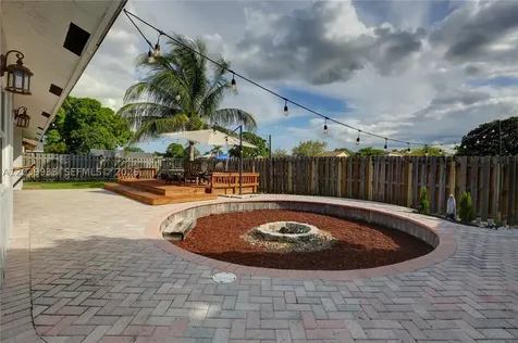 3111 NW 107th Drive Sunrise FL 33351