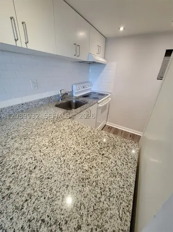 4550 NW 9th Street Miami FL 33126
