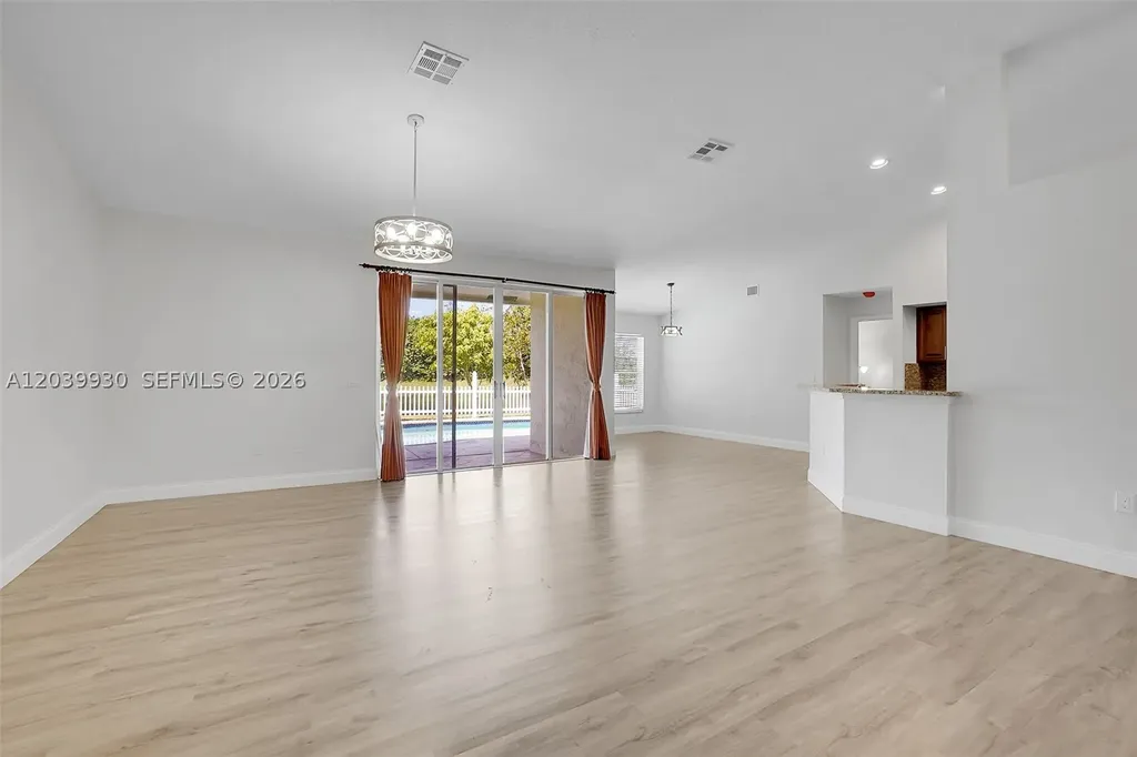 1574 NW 103rd Terrace Coral Springs FL 33071