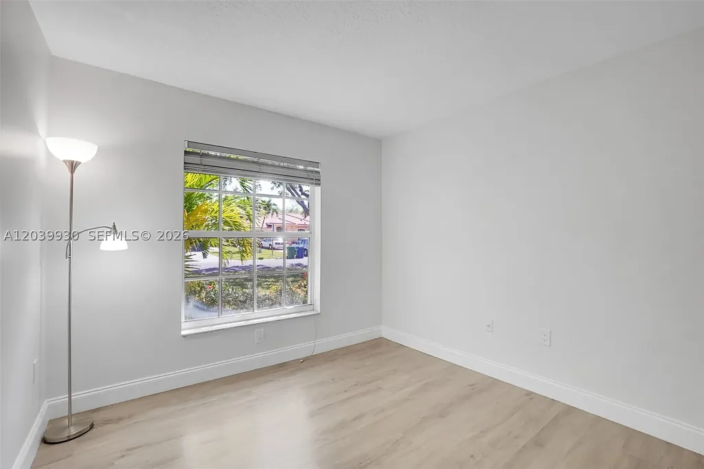 1574 NW 103rd Terrace Coral Springs FL 33071