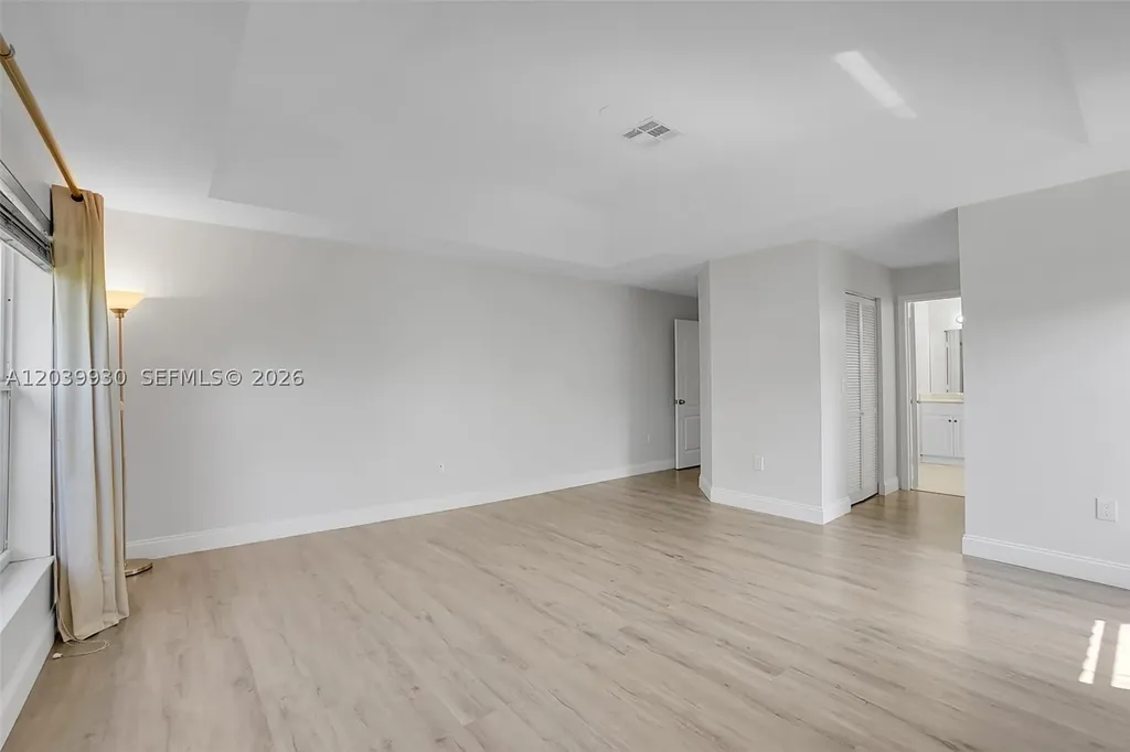 1574 NW 103rd Terrace Coral Springs FL 33071