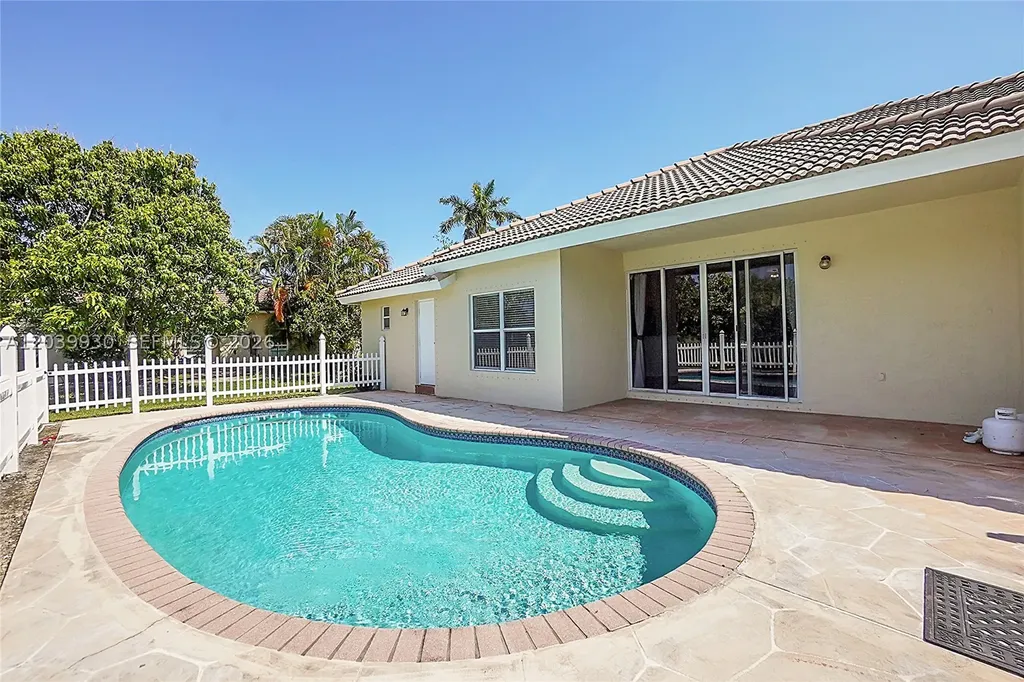 1574 NW 103rd Terrace Coral Springs FL 33071
