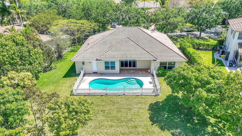 1574 NW 103rd Terrace Coral Springs FL 33071