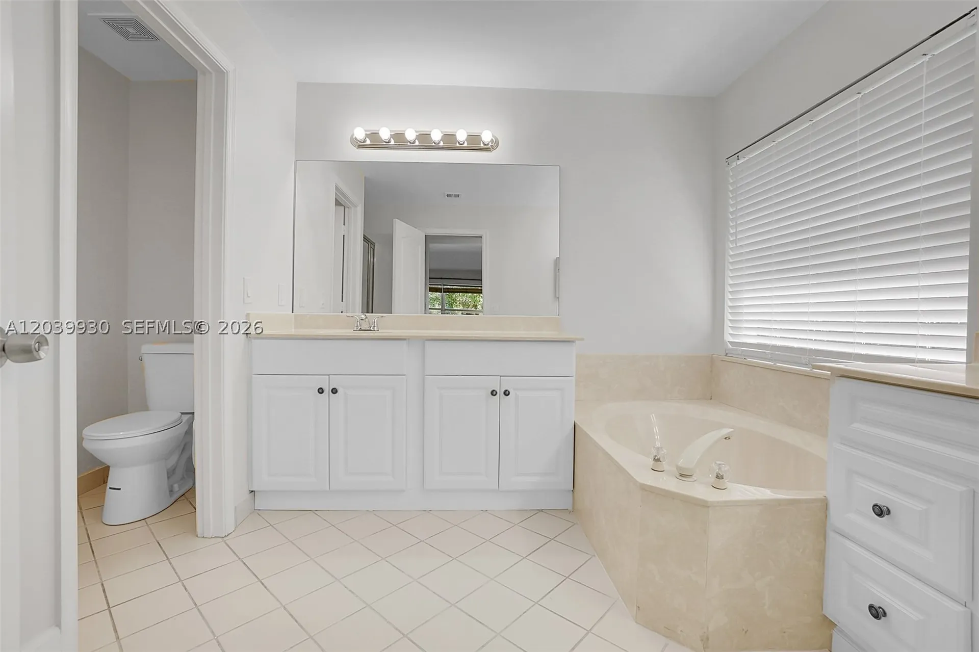 1574 NW 103rd Terrace Coral Springs FL 33071