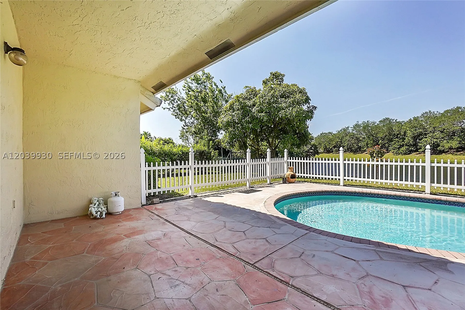 1574 NW 103rd Terrace Coral Springs FL 33071