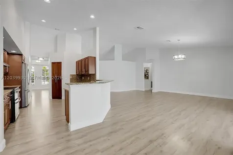1574 NW 103rd Terrace Coral Springs FL 33071