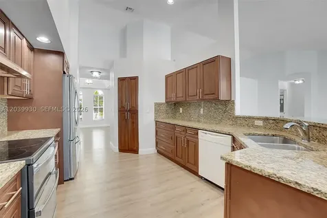 1574 NW 103rd Terrace Coral Springs FL 33071
