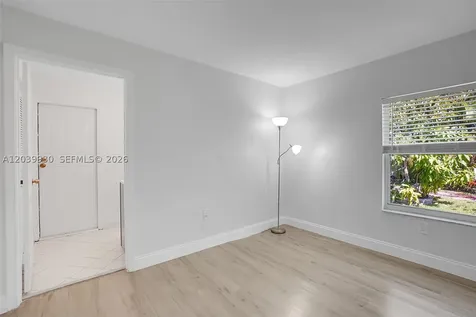 1574 NW 103rd Terrace Coral Springs FL 33071