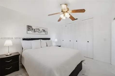 2894 E Crosley Drive E West Palm Beach FL 33415