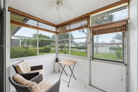 2894 E Crosley Drive E West Palm Beach FL 33415