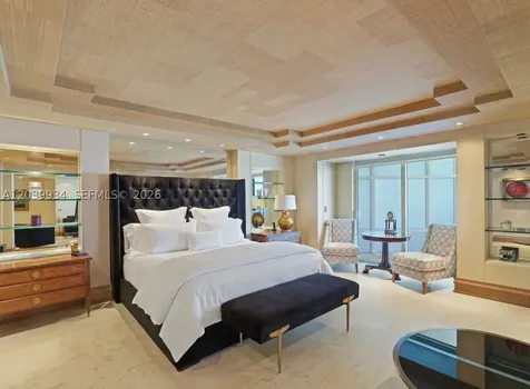 5025 Collins Avenue Miami Beach FL 33140