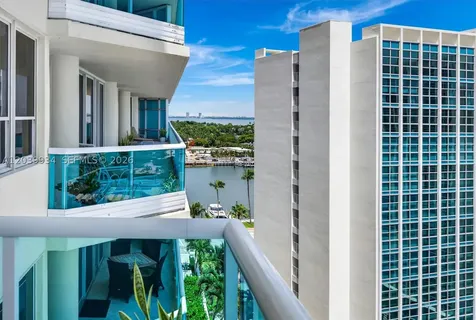 5025 Collins Avenue Miami Beach FL 33140