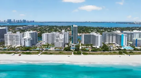 5025 Collins Avenue Miami Beach FL 33140