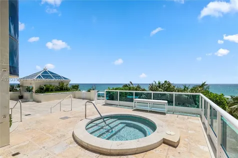 5025 Collins Avenue Miami Beach FL 33140