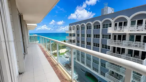 8855 Collins Avenue Surfside FL 33154