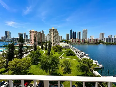 290 174th Street Sunny Isles Beach FL 33160