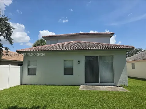 17124 NW 10th Street Pembroke Pines FL 33028