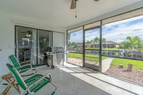 2219 SE 19 Place Cape Coral FL 33990