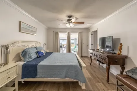 2219 SE 19 Place Cape Coral FL 33990