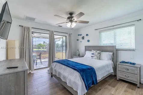 2219 SE 19 Place Cape Coral FL 33990