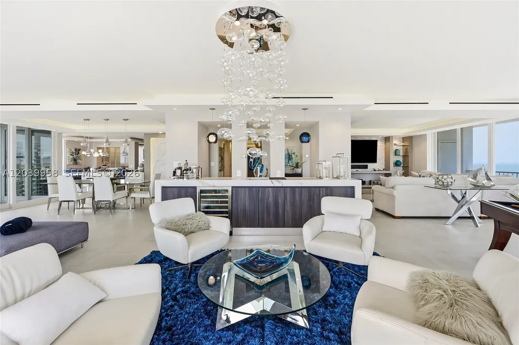 2800 E Sunrise Boulevard Fort Lauderdale FL 33304