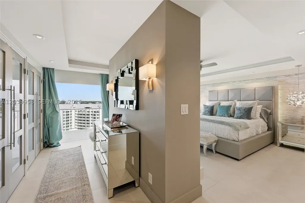 2800 E Sunrise Boulevard Fort Lauderdale FL 33304