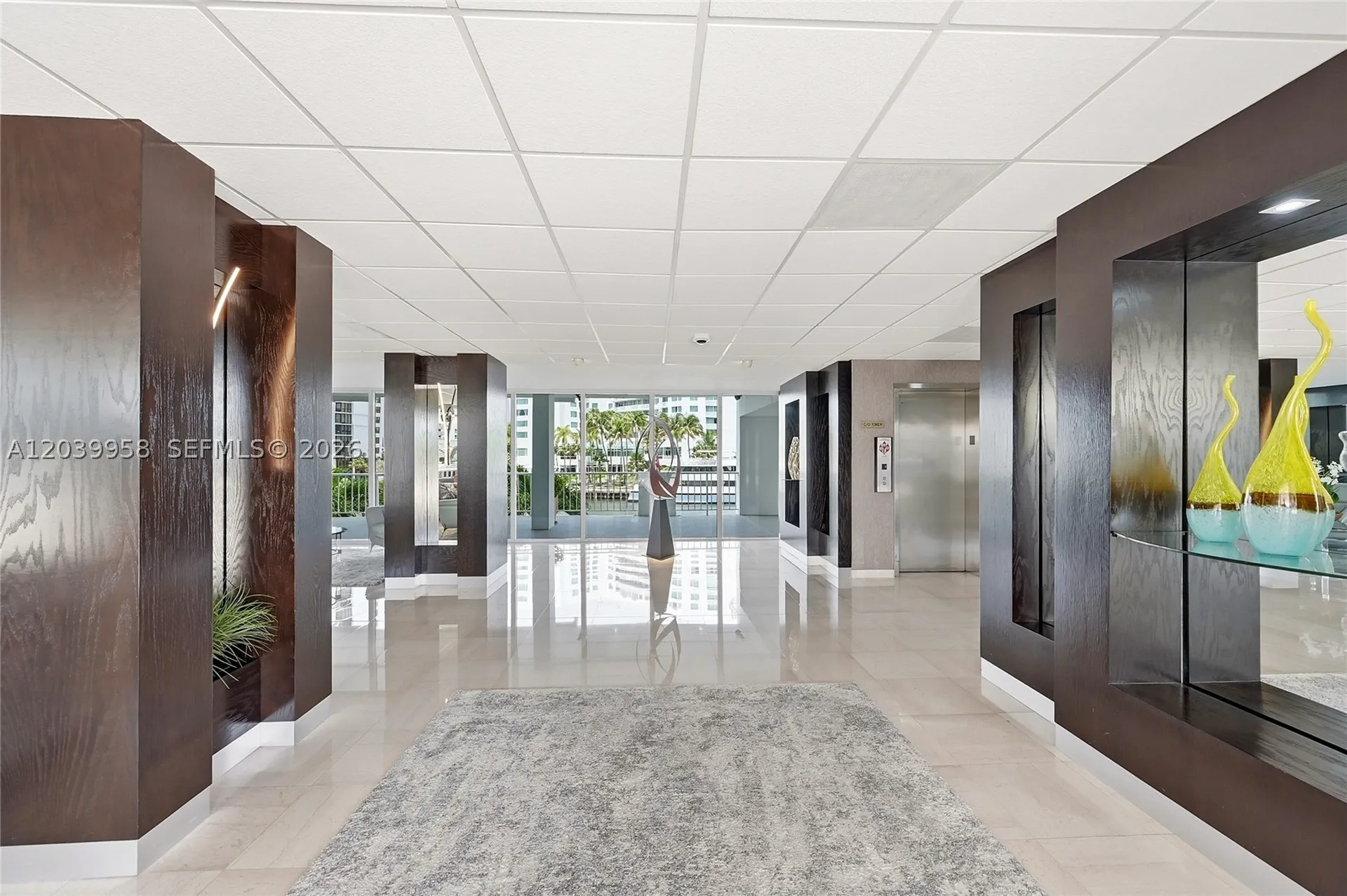 2800 E Sunrise Boulevard Fort Lauderdale FL 33304