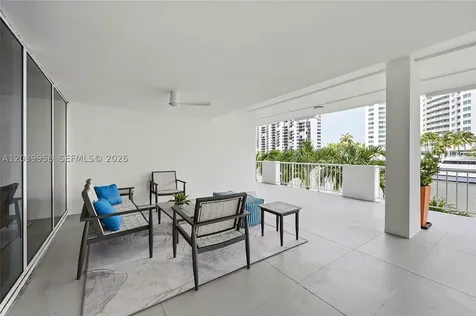 2800 E Sunrise Boulevard Fort Lauderdale FL 33304