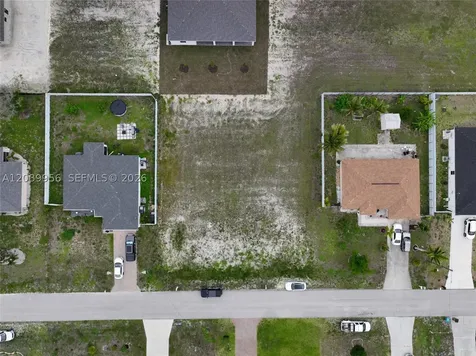 530 NW 23rd Terrace Cape Coral FL 33993