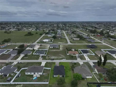 530 NW 23rd Terrace Cape Coral FL 33993